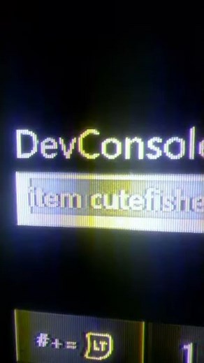 How to spawn cuddle fish on Xbox using commands (subnatica)