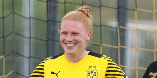 Von der Süd ins Team – Ann-Katrin Lau schreibt schwarzgelbe Geschichte: BVB-Podcast 381