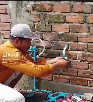 You can create your own water pump with this amazing trick