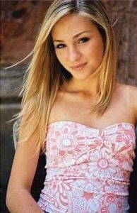 Daisy Evans: Bio, Height, Weight, Age, Measurements