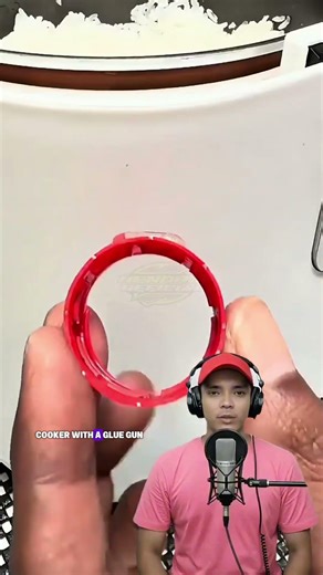 Creative idea to make a rice ladle holder from a plastic bottle