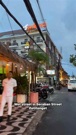 ✨ Strolling from Petitenget Beach to Seminyak Square? Don’t miss the vibrant Jalan Kayu Jati — one of Seminyak’s most iconic streets! 🌴 Home to the famous Motel Mexicola, this colorful lane is packed with stylish cafés, boutiques, and photo-worthy spots like Sea Circus, Sisterfields, and Kim Soo Home. Perfect for an afternoon walk, dinner, or just soaking up that lively Seminyak vibe. 🌺☀️ #Seminyak #BaliVibes #MotelMexicola #Petitenget #TravelBali | Bali Tour Guide