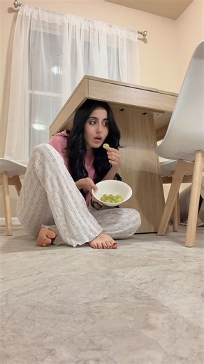 Maryam Safaa on Instagram‎: "🙂🙂🙂 #السعودية #الاردن #الامارات #الاكسبلور #الكويت"‎