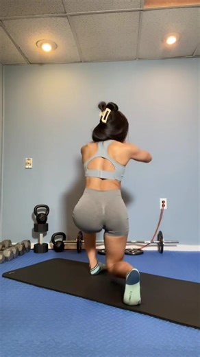 Best Curtsy Lunge Tutorial for Thicker Thighs & Glutes 🍑