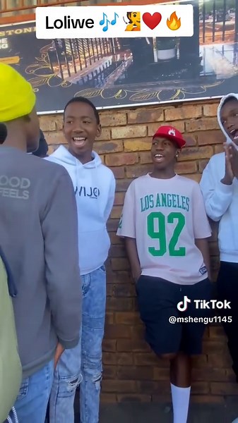 Clearing drafts❤️🔥🔥🎶@@Gwijo Avenue @University of Gwijo @ezasekhaya_96 @Gwijo_Worshippers💎 @ACAPELLA SOUTH AFRICA @Pistole Gwijo #SAMA28 #19k #millionviews #makemefamous #amagwijo_songs #voiceeffects #gwijoliyaphilisa #gwijosongs #viralvideo #amagwijo #trending #fypp #fyp