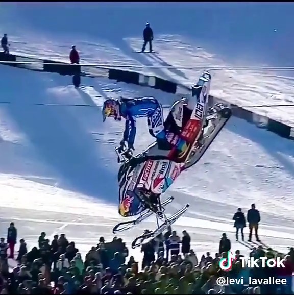The good ole days 😮‍💨 A (helmet touch) nod to @xgames. 🙂‍↕️ Lots of awesome moments came from #xgames. 🤝 What was your favorite #snowmobile event? #polarissnow #givesyouwiiings #ridefox #fxrracing #woodystraction #polarislubricants
