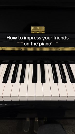 Epic Piano Tutorial for Beginners: Impress Your Friends