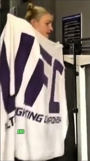 Yeah... 🙄 What wouldn’t you do for clout? Back in 2017, Felice Herrig dropped a towel