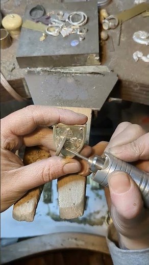 Making a custom medieval knights belt