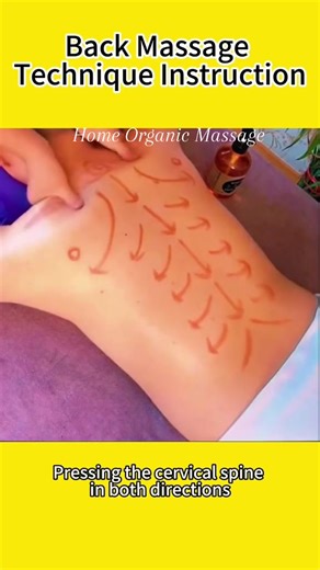 Back massage technique – instructional guide 💆‍♂️ Using correct pressure and direction along the back helps stimulate key points, release tension, and improve circulation. A simple technique with powerful results.