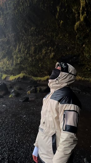 Seljalandsfoss, Islande 🇮🇸 #waterfall #nature #cascade #icelandadventure #coran