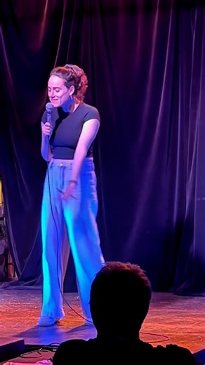 Le polyamour, votre honneur #poly #polyamour #standup #france #quebec #québec | Virginie Courtiol