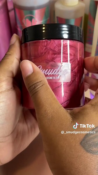 Step-by-Step Guide on Making and Selling Lip Gloss