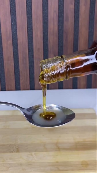 MIX SALT, HONEY, AND LEMON