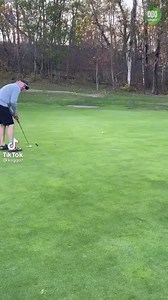 "That is good, Doug..." ⛳ Poor Doug. 😞 📹 - TikTok/knggolf 📰 Full sport coverage: http://bit.ly/abcsport 📩 Subscribe to our newsletter: https://bit.ly/ABCSPORTnewsletter | ABC Sport