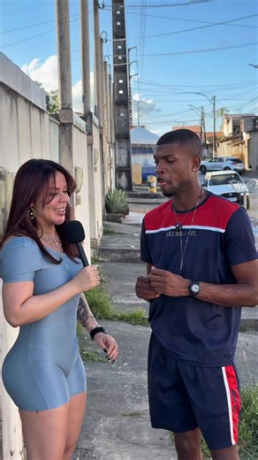 Anna Savegnago on Instagram: "Clica em seguir 👀"