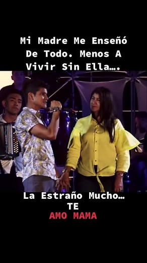 Live Music Performance with Enchanting Female Singer