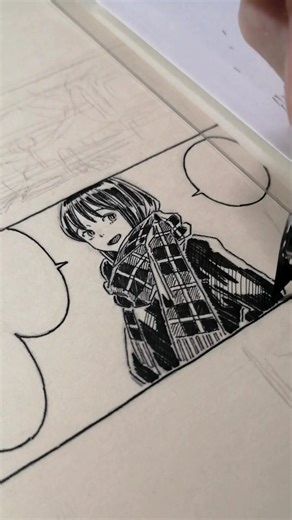 YONAKA on Instagram: "ペン入れ作業動画✒️ Drawing with a Dip Pen #アナログイラスト #Inking #inkingvideo"