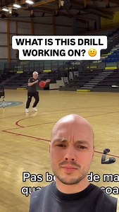 Low key… this a good drill for bigs to work on catching the basketball 🙌 Also great for coach to let off some steam 🫡 - - - - - #basketball #basketballdrills #basketballworkout #basketballtraining | Hennen Workouts