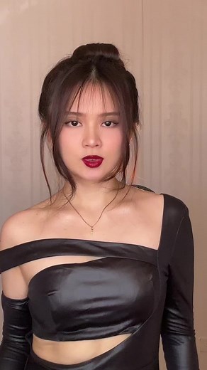 Agent Red Body Rock Dance Trend at DC@Era