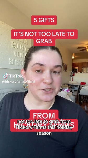 Which will you gift?! 🎄 #hickoryfarms #HF #holiday #cheese #charcuterie #charcuterieboard #bestgifts #lastminutegifts #greenscreen