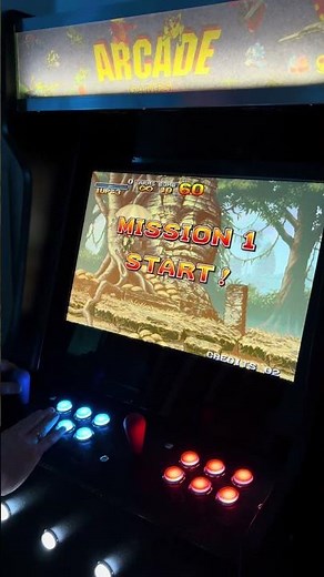 Arcade Machine – Day 4 🎮🔥Metal Slug on a real arcade machine — explosions and pure retro action.