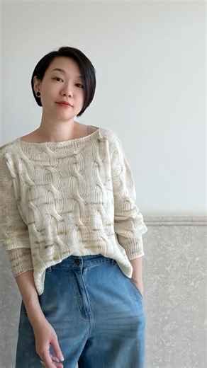 TOMO KNIT FEVER SHOP on Instagram: "《 Hakuji Topdown 》 Pattern designed by @eritml Yarn @labienaimee Alix in color Nymeria Alix is a lace weight yarn mixed Falkland Merino and Suri Alpaca. The Falkland Merino provides structure, while the Suri Alpaca makes the 2-ply yarn cuddly soft, and adds a bit of drape. Alix is all about next-to-skin comfort. I made mine in Size 4 only used 2 Skeins of Alix. It is extremely light and cozy to wear. #hakujitopdown #erishimizu #labienaimee #labienaimeealix #ik
