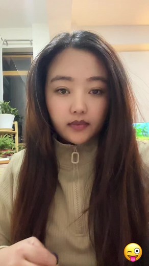 Easy No Heat Curly Hair Method with Socks