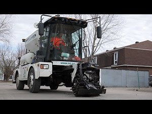 Les colmateuses automatisées de nids de poule arrivent en ville