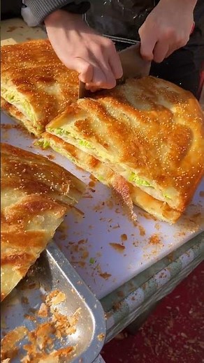 Crispy Chinese Sauce Pizza You Need to Try!