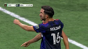 8.2K views · 99 reactions | ¡Roldan lo empata en Atlanta! Después de varios rebotes, El balón encontró el fondo de la portería. | ESPN Deportes | Facebook