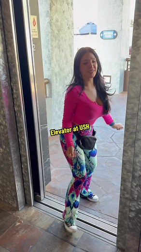 Elevator Mishap at Universal Studios Hollywood