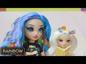 Fun With the Little Sisters! 👯‍♀️ | Rainbow High