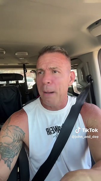 John&dee.dee (@john_and_dee)’s videos with original sound - John&dee.dee