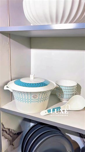 50 piece dinner set at 500k 📍luxe kitchenware Kampala’s trusted online luxury kitchenware brand in Uganda 🇺🇬 #kitchengadgets #luxuryliving #homedecor #luxekitchenware #creatorsearchinsights