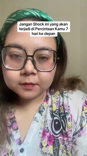 Tarot Reading with Nina: Discover Your Love Insights