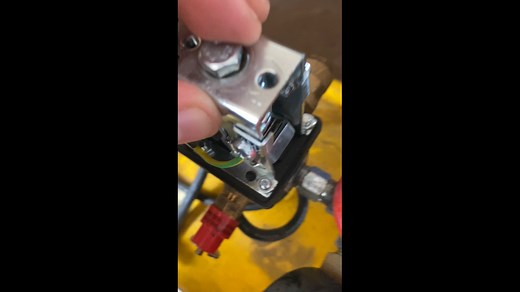 Stanley kompresor – nieprawidłowa praca, analiza dźwięku z nagrania wideo