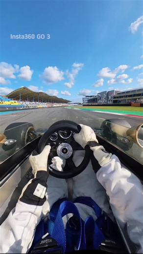 Emerson Fittipaldi at TT Circuit Assen in Lotus 72