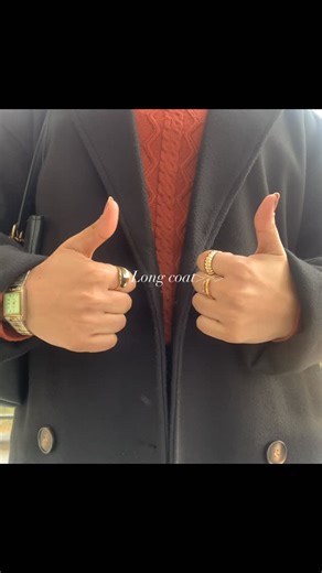 ✨🐻🌻 on Instagram: "Where old song and long coat meets🍂🎶 [ootd, long coat, winter vibes] #winter #ootd #oldsongs #longcoat"