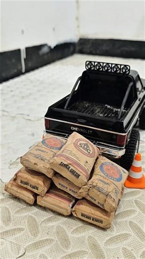 ODDLY SATISFYING! 😍 Is this the Smoothest RC Suspension Ever⁉️#rccar #automobile #rccrawler