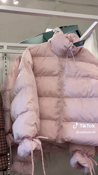 such cute cozy clothes @ target! ౨ৎ @target #targetfinds #christmas #targethaul #cozy #target @dont.t1rip__ ilyy!❣️