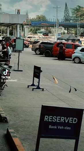 Mindanao Star 157xx vs Yellow Bus Line Inc 403xx Mindanao Star 157xx 🚍: Yutong ZK6127HA ⚡: Yuchai YC6L330-20 Route:Davao-GenSan-Marbel Yellow Bus Line Inc 403xx 🚍:Higer KLQ6127LA