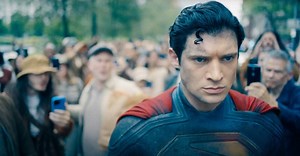 Neuer „Superman“-Trailer ändert unsinniges Detail nach Fanbeschwerden in einer der eindrucksvollsten Szenen