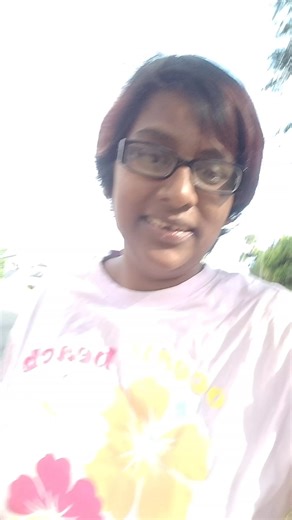 Lost 20 Rand Stuck in a Tree: A Hilarious Tale