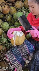 160K views · 103 reactions | Hardworking Woman Selling Coconuts - Fruit Cutting Skills - Cambodian Street Food #fruit #streetfood #cambodia | Fruit Mama | Facebook