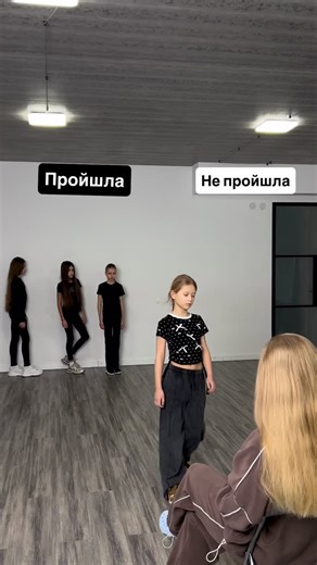 Model_Hub_ua on Instagram: "Голосуємо, гайс😜"