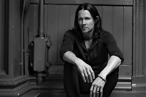 MYLES KENNEDY Releases 'Love Can Only Heal' Song From 'Year Of The Tiger' Album