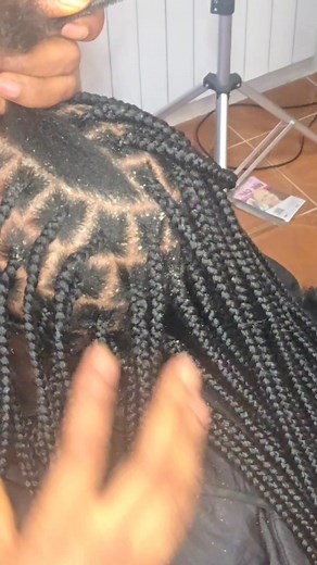 1.5M views · 5K reactions | Knotless braids tutorial #viralreelsfacebookシ #viralreels #fbreelsfyp #viralreelsfacebook #trendingreels #trendingreel #viralshort | Pretty pumpkin | Facebook