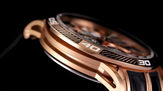 瑞士 - BENTLEY賓利 不是一支普通的手錶，而是存在感滿分的裝備。 冷調外型、深邃錶盤， 光線掠過穹頂式玻璃， 時間在立體弧度中流動。 訂價$14800 門市售價$11*** 滿額再享折扣優惠開跑中🏃🏼‍➡️ ⌚ 日本石英機芯｜精準、穩定 ⌚ 三眼錶盤設計｜層次分明，科技感十足 ⌚ 穹頂式玻璃｜折射出低調卻銳利的光影 ⌚ 牛皮 × 矽膠錶帶｜機能與街頭風格並存 這是一支在畫面裡已經很帥，但是親自戴上更能體會。 細節藏得深，越看越有味道。 📍 門市體驗 實際試戴，感受尺寸、重量與光影變化。 WANgT時見鐘錶-品牌旗艦店 🏠台南市中西區民族路二段23號 🈺11:30-20:30 📩 私訊可詢問現貨與試戴時間，也可線上訂購 #鐘錶 #手錶 #機械錶 #石英錶 #維修 #門市 #保固 #WANgT時見鐘錶 #台南 | WANgT時見鐘錶