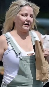 651K views · 2.9K reactions | Z Melrose Place do propasti: jak Hollywood zlomil Heather Locklearovou | Teplo vždy | Facebook